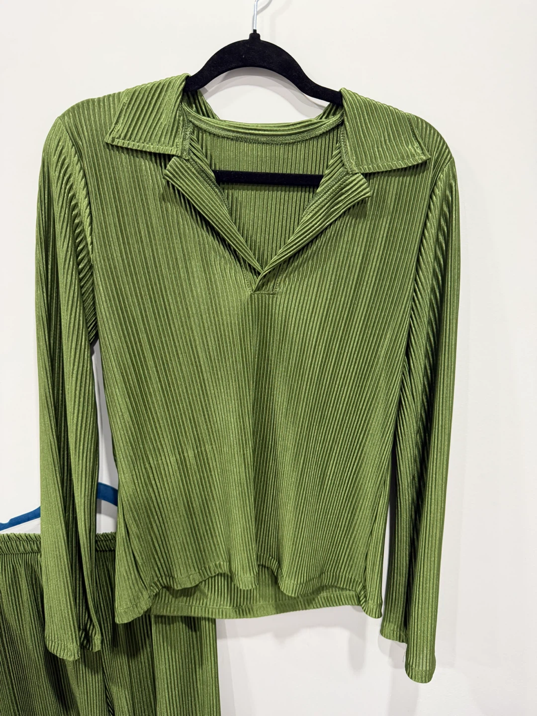 $8 Top & Pants Set