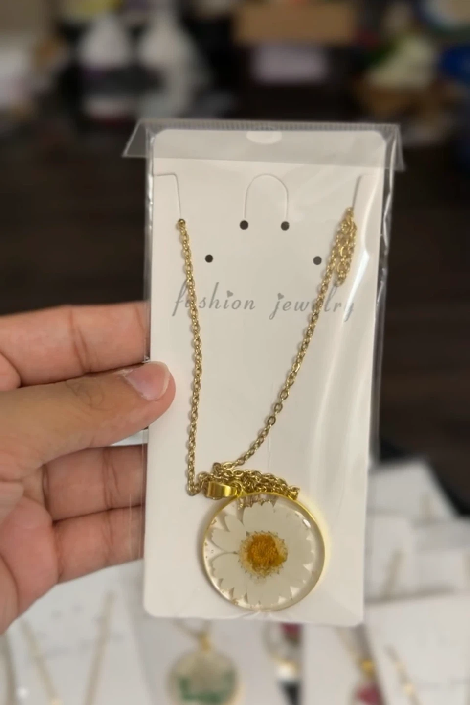 Fashion Jewelry Pendant Necklace with Dried Flower - photo 3
