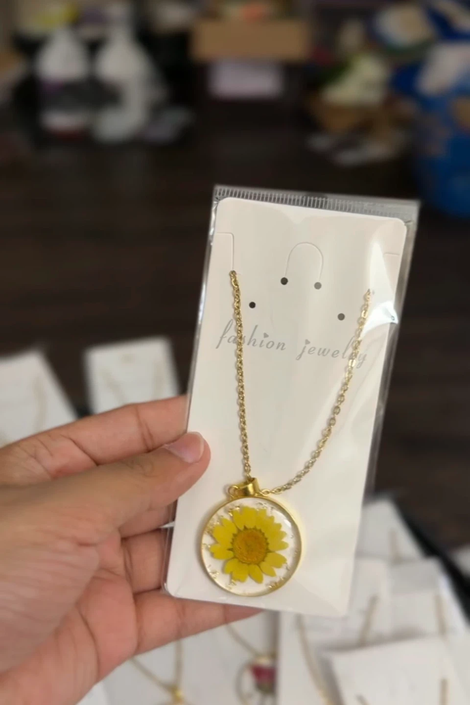 Fashion Jewelry Pendant Necklace with Dried Flower - photo 4