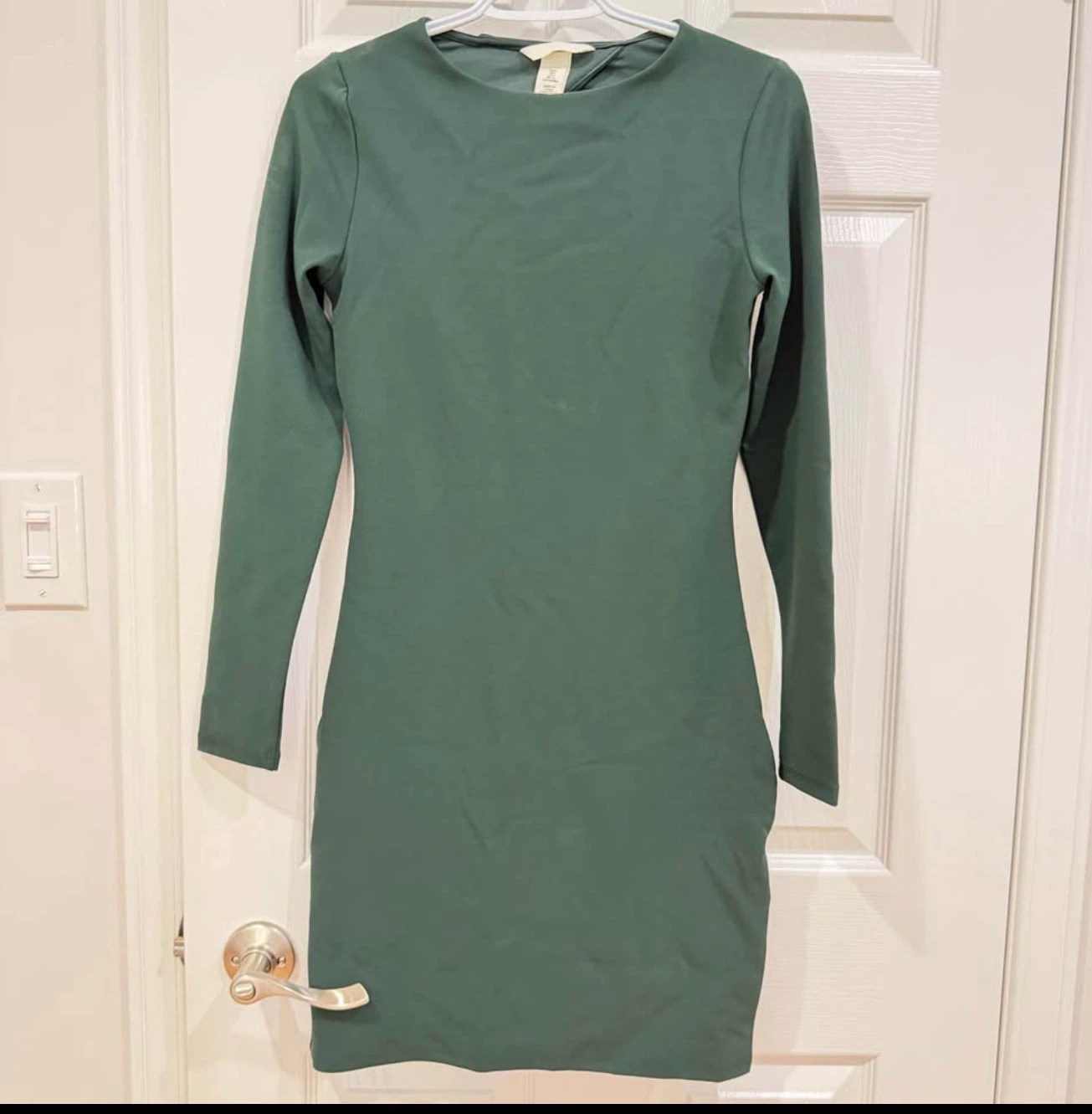 H&M Long Sleeve Cut-out Dress