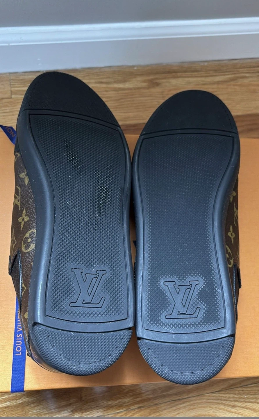 Louis Vuitton Monogram Sneakers - photo 4