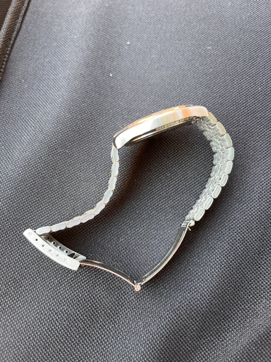 Pulsar Two-Tone Watch - photo 4