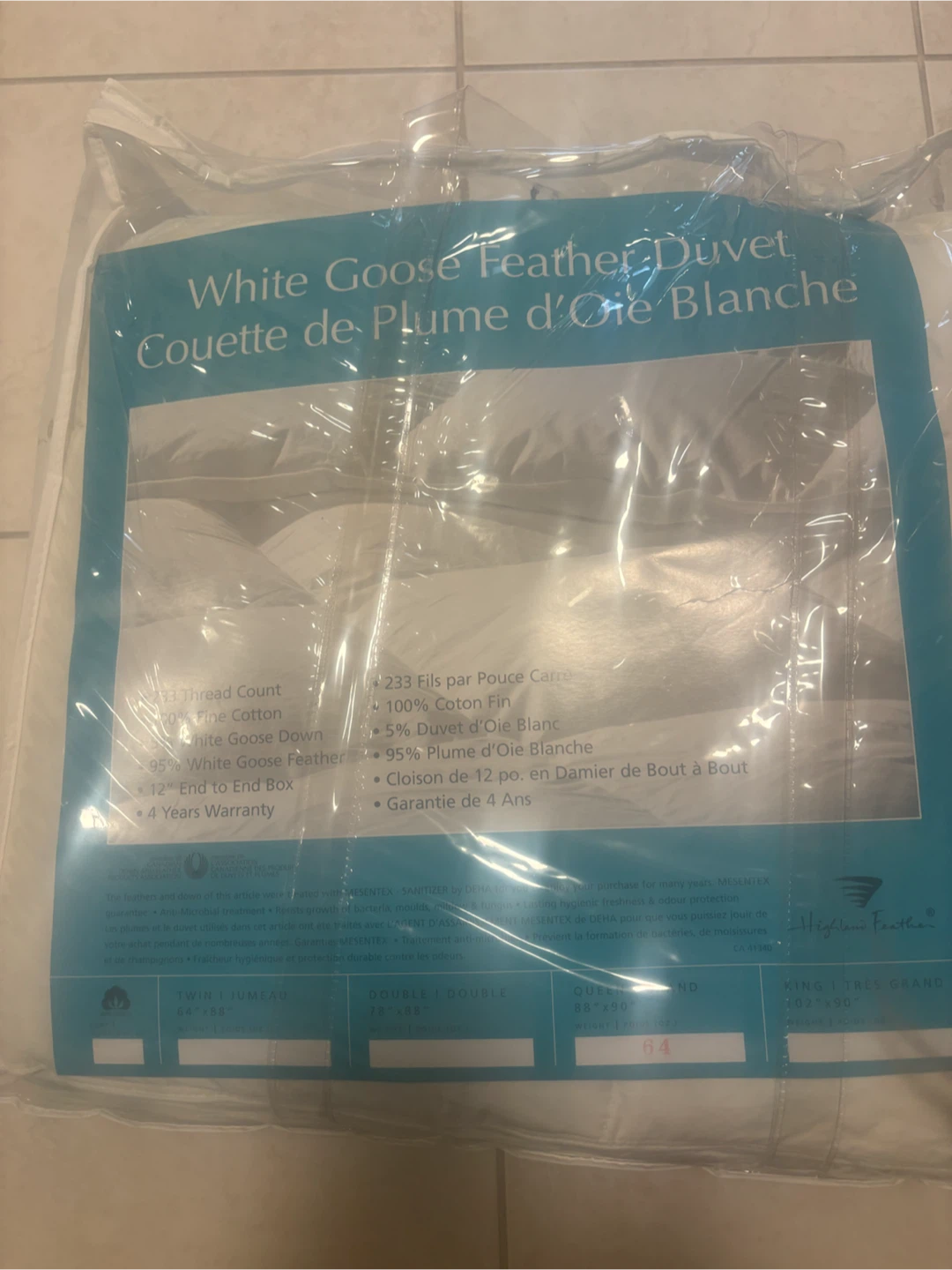 Queen White goose feather duvet (New)