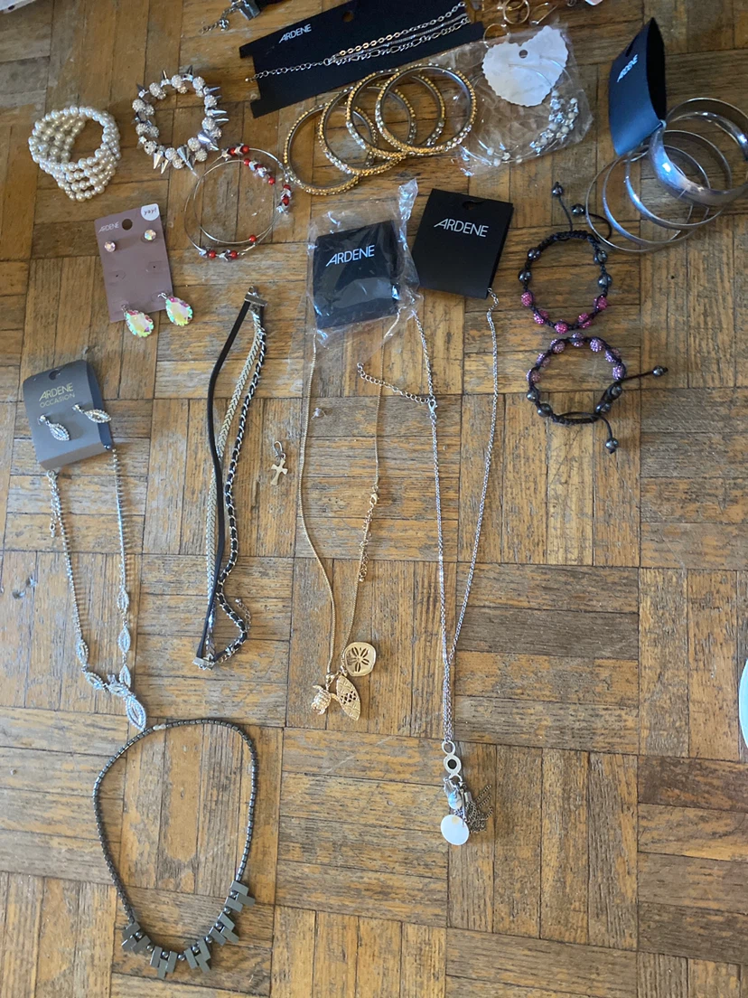 Assorted Ardenne and other fashion jewellery lot - photo 2