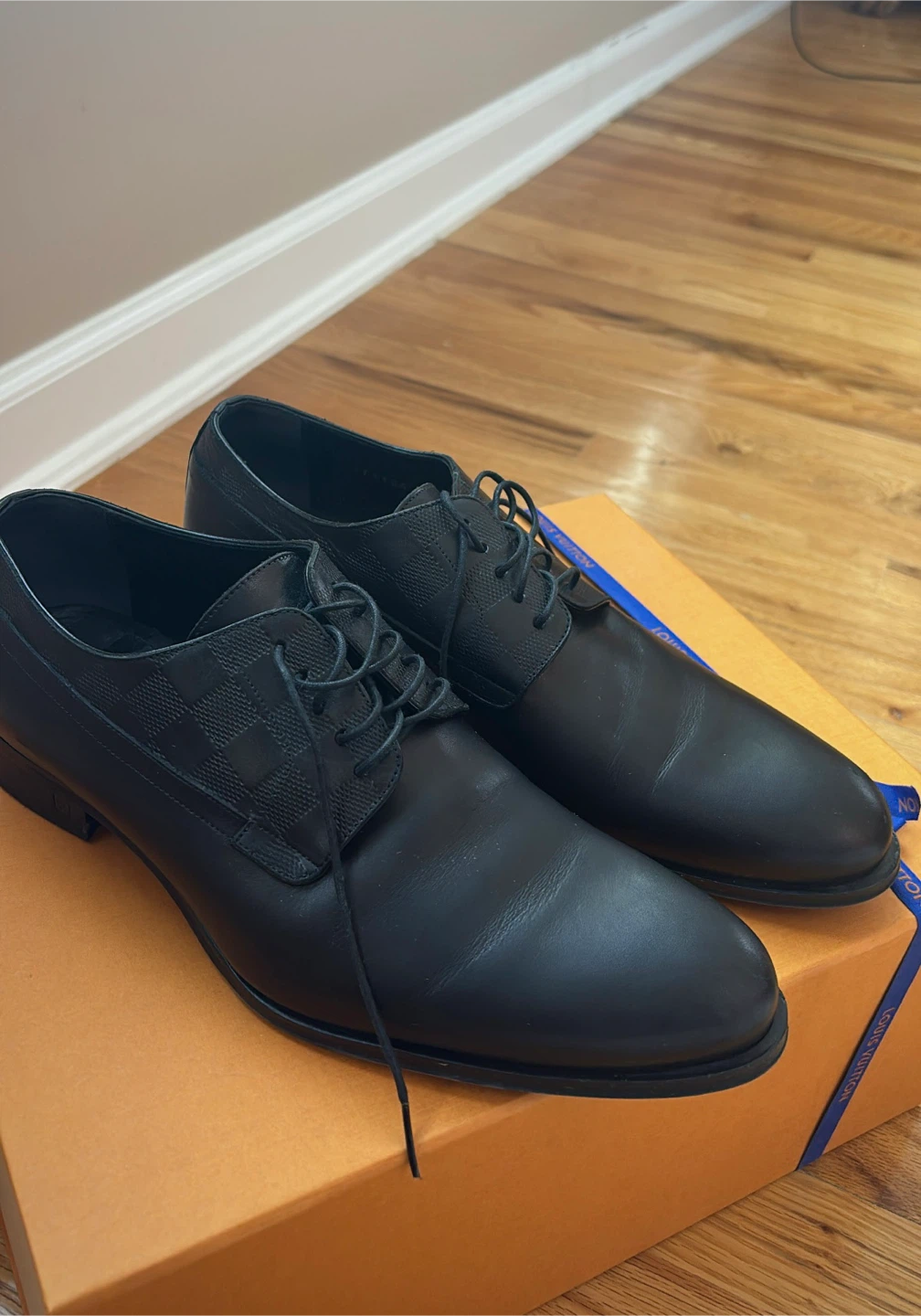 Louis Vuitton Black Leather Derby Shoes