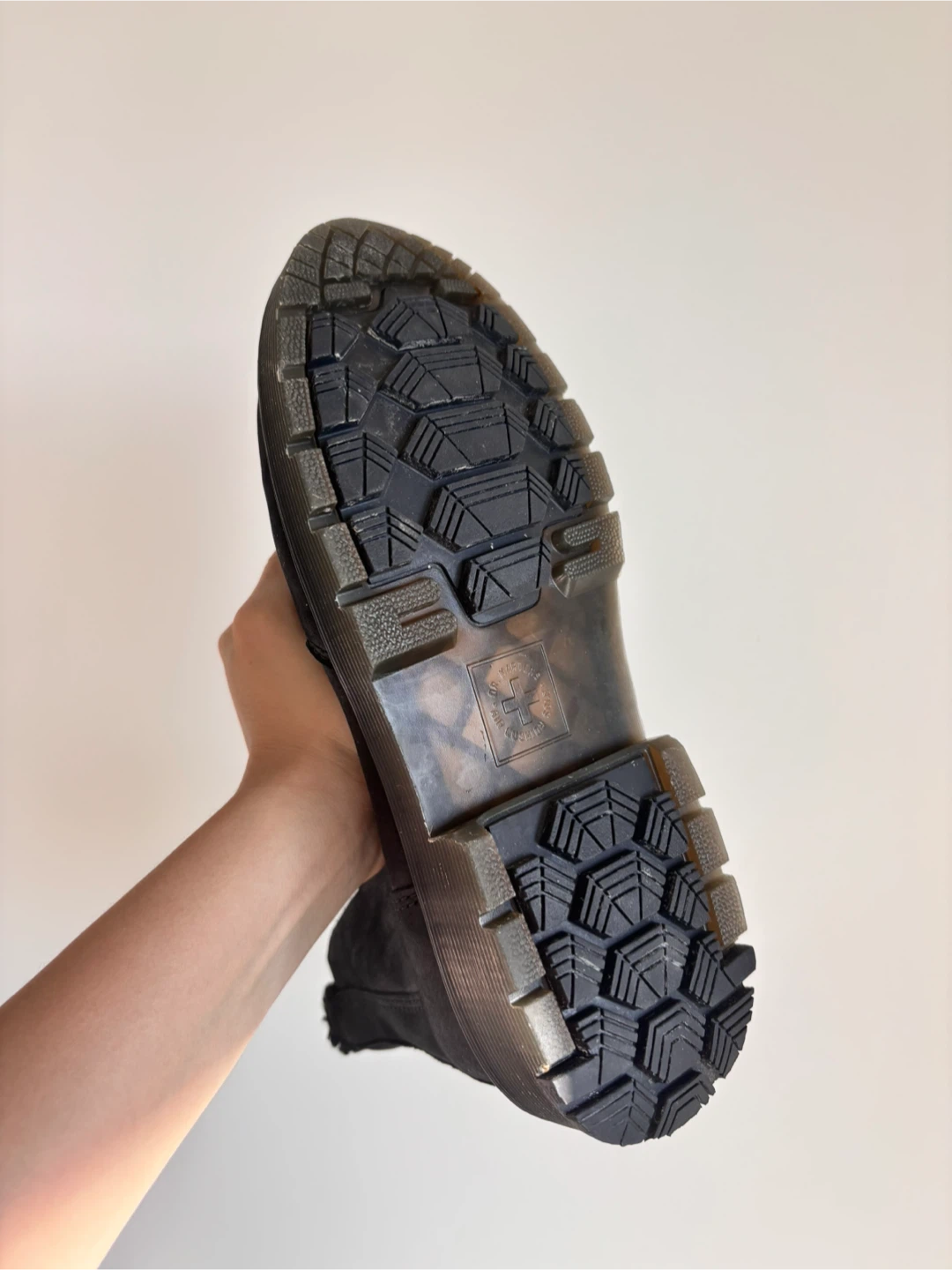 Dr. Martens Chelsea Boots - photo 2