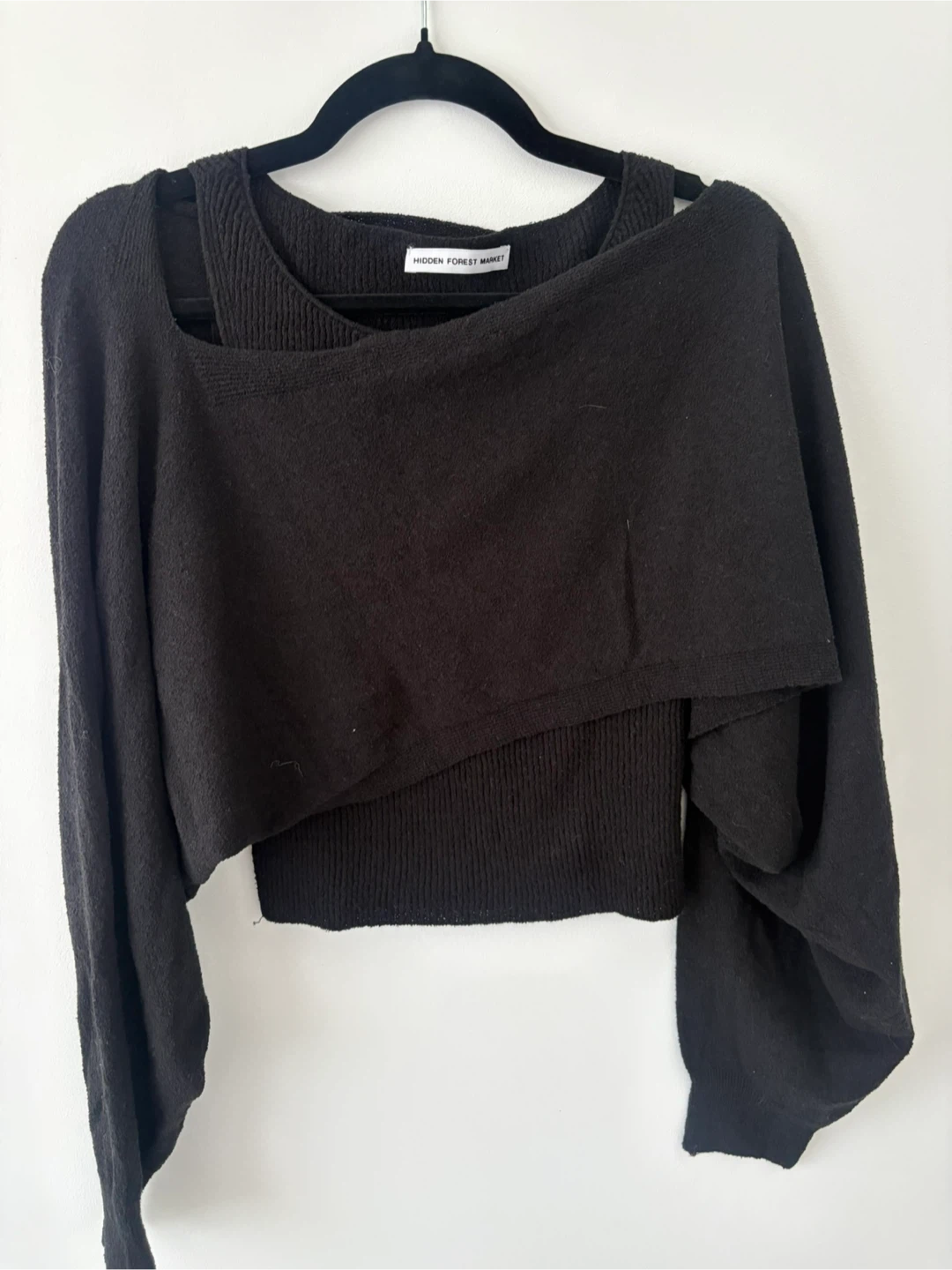 Black layered thin knitwear set