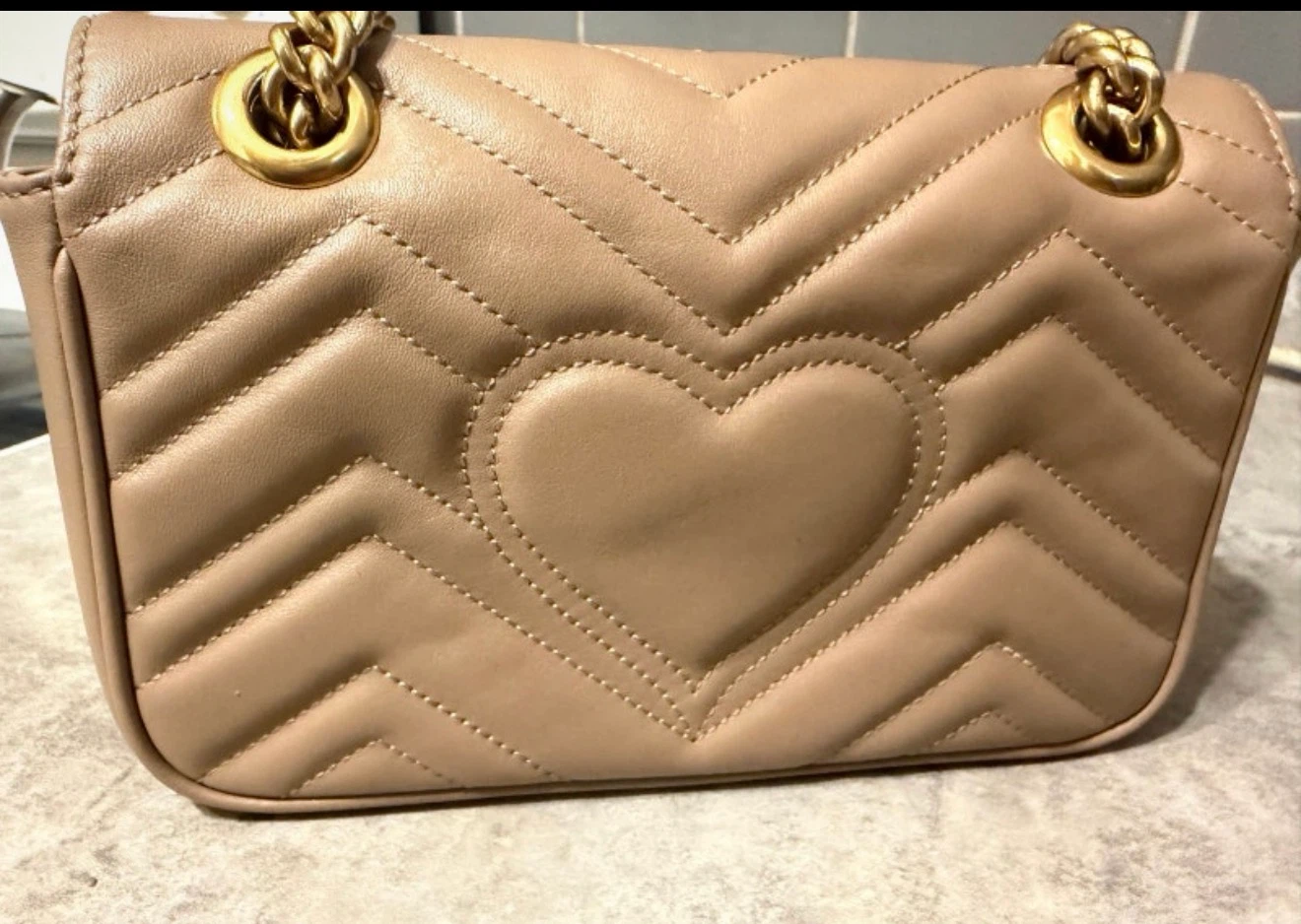 Gucci Marmont Shoulder Bag with Heart Detail - photo 2