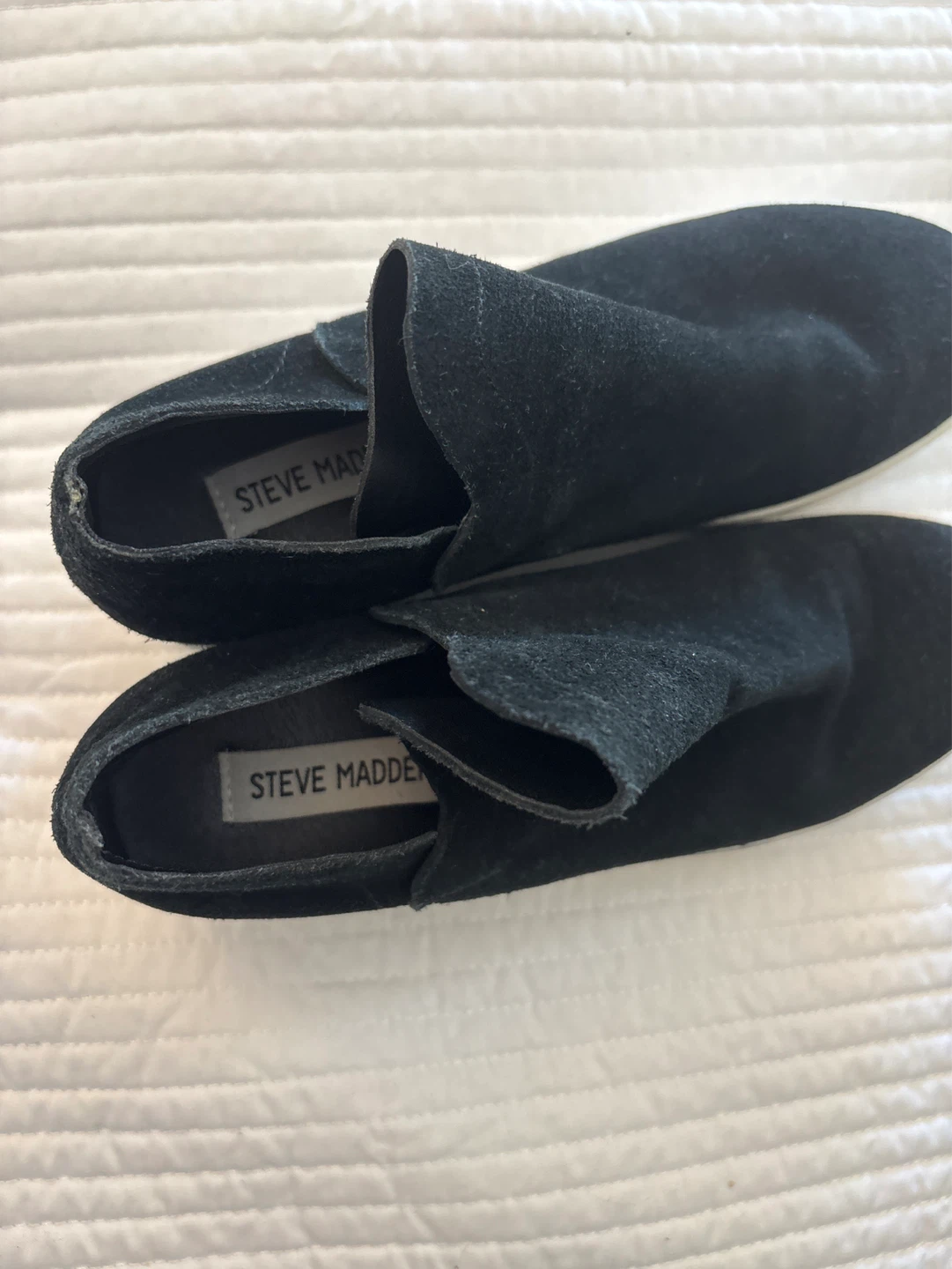 Steve Madden WRANGLE Black Suede Slip-On Sneakers - Size 8 - photo 4