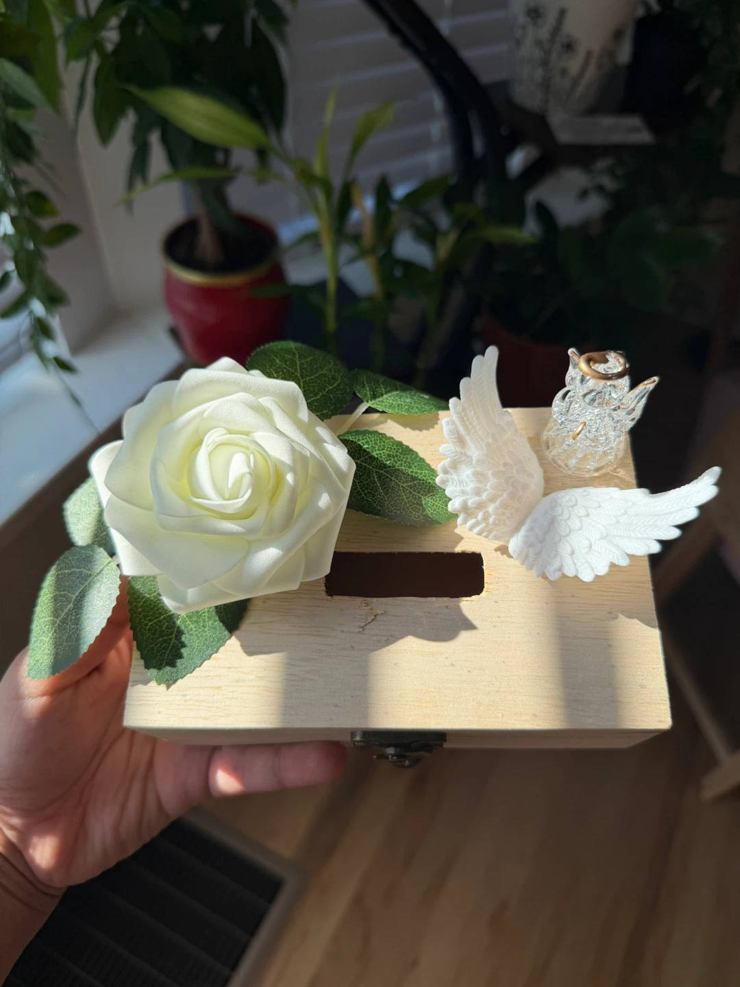 Wooden Memory Box with Rose and Angel Wings - photo 3