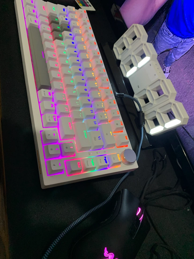 White Mechanical Keyboard with RGB Lighting and a razer mouse - photo 2