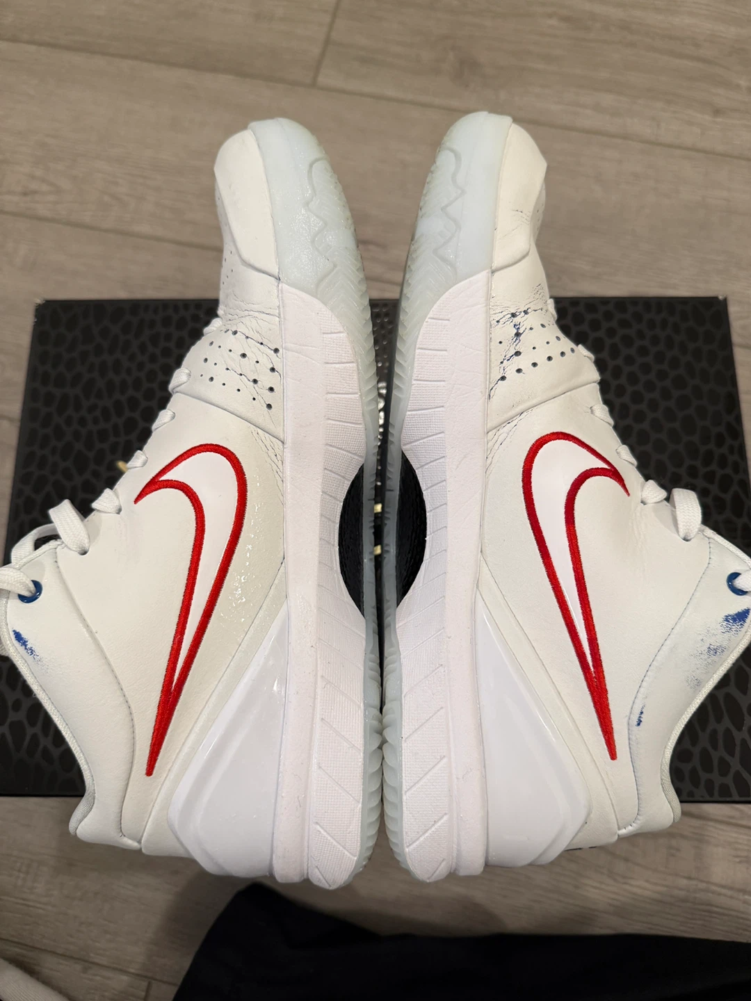 Nike Kobe IV Protro PHILADELPHIA - photo 3