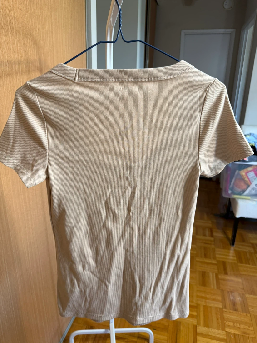 Small, Old Navy Ribbed T-Shirt - photo 2