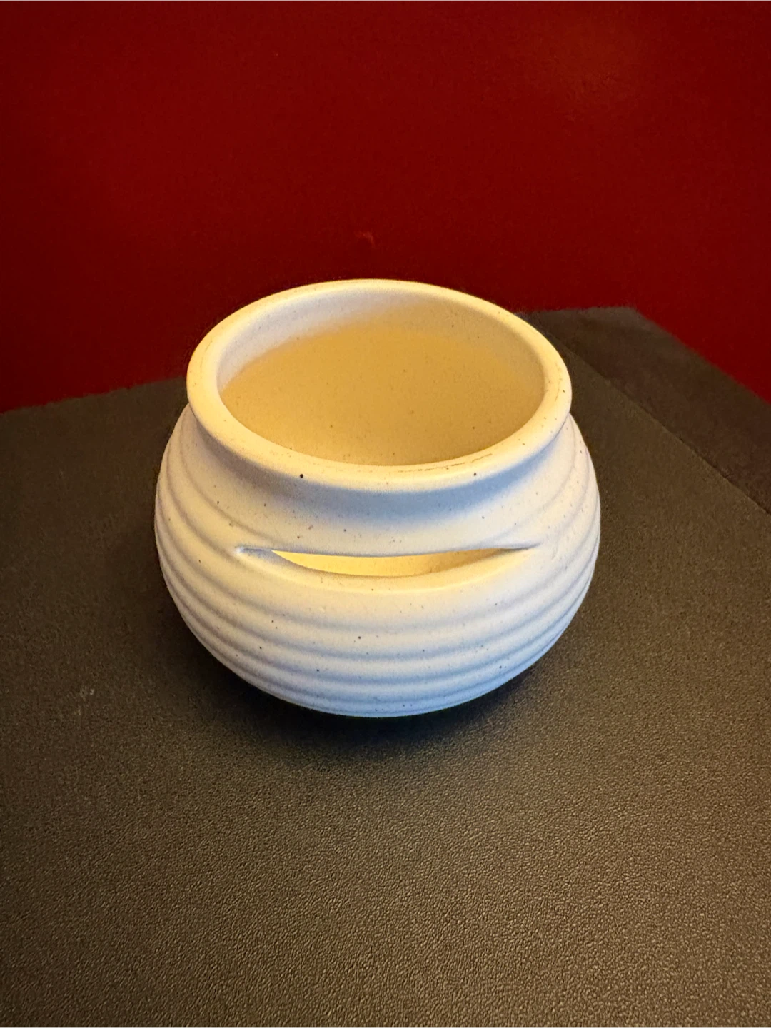 Ceramic egg separator