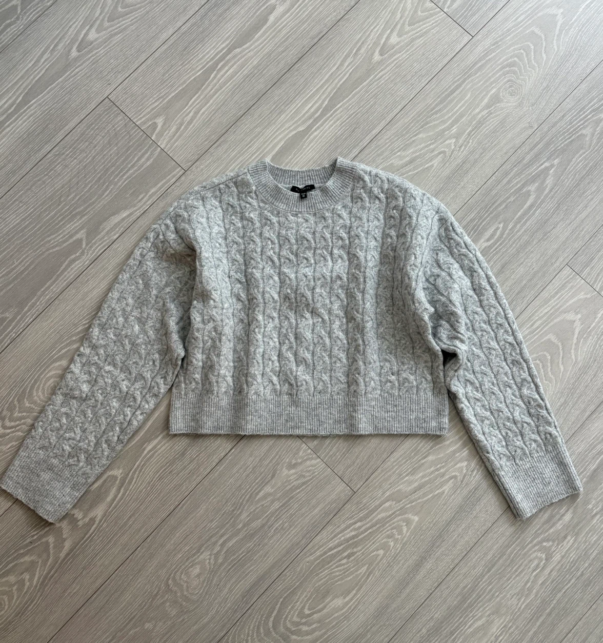 DYNAMITE Grey Crop Knit