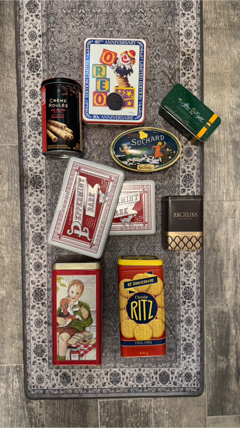 Bundle of Assorted Tins