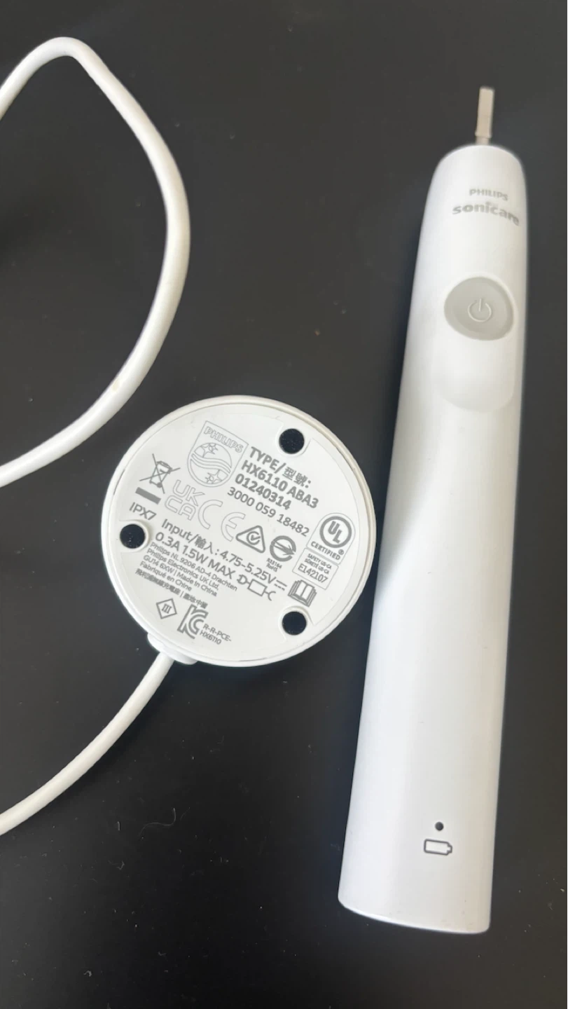 Philips Sonicare Electric Toothbrush - photo 2