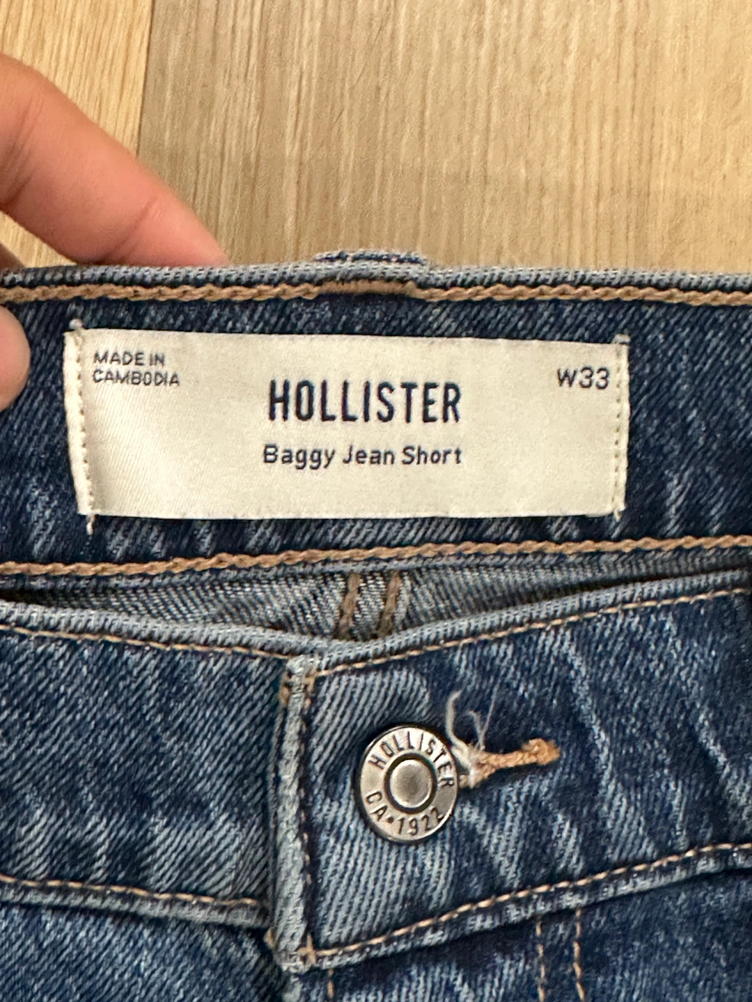 Hollister Baggy Jean Shorts W33 - photo 2