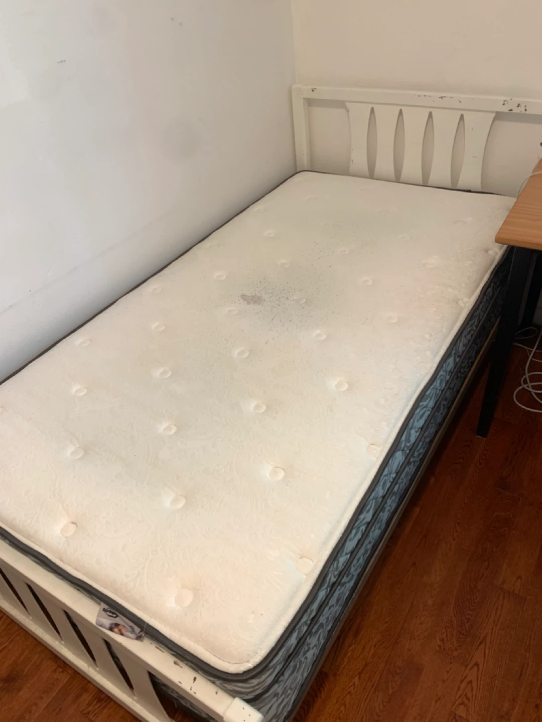 Twin Size Springwall Willow Mattress Bedbase - photo 3