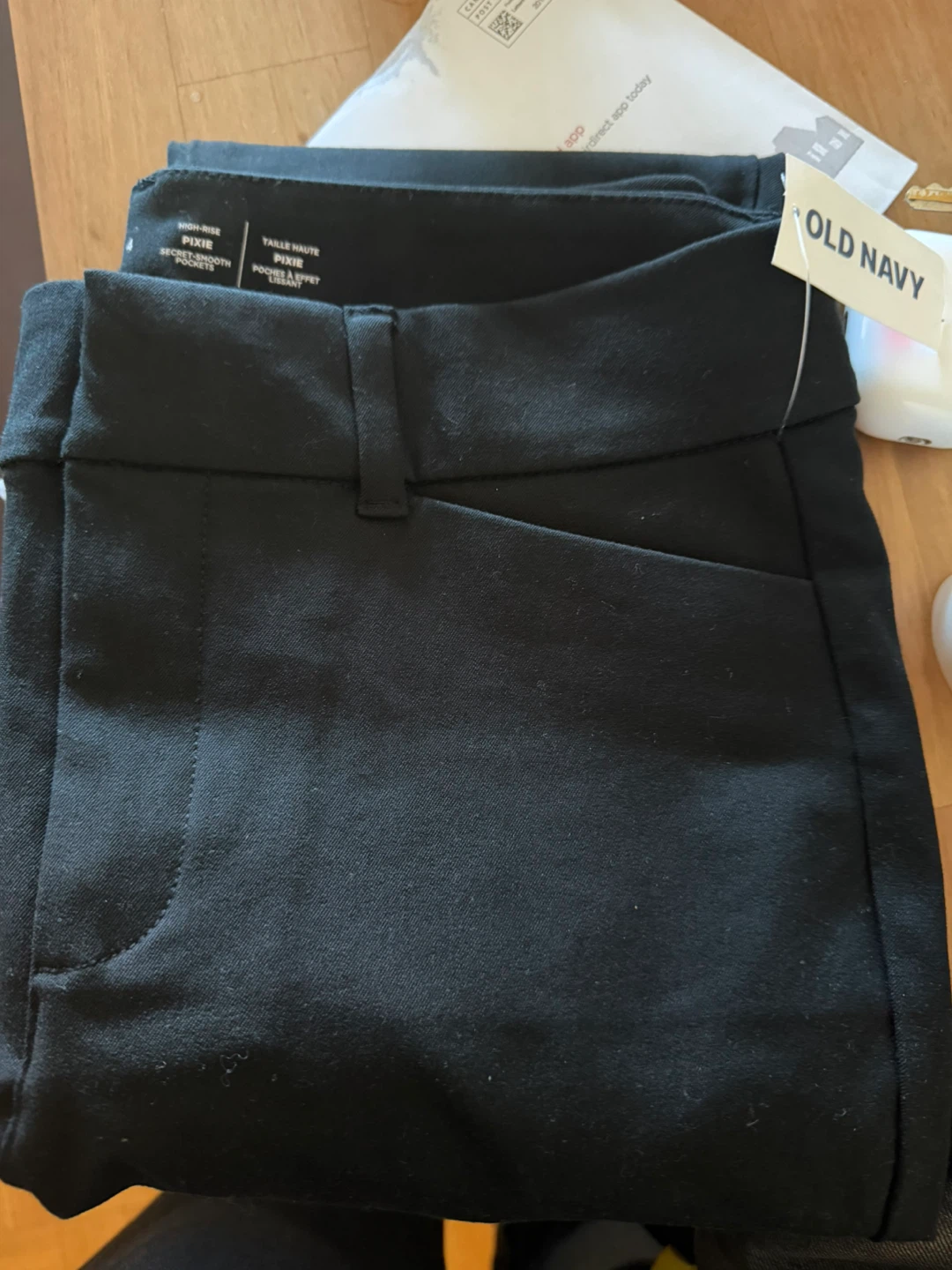 Old Navy Pixie skinny Pants