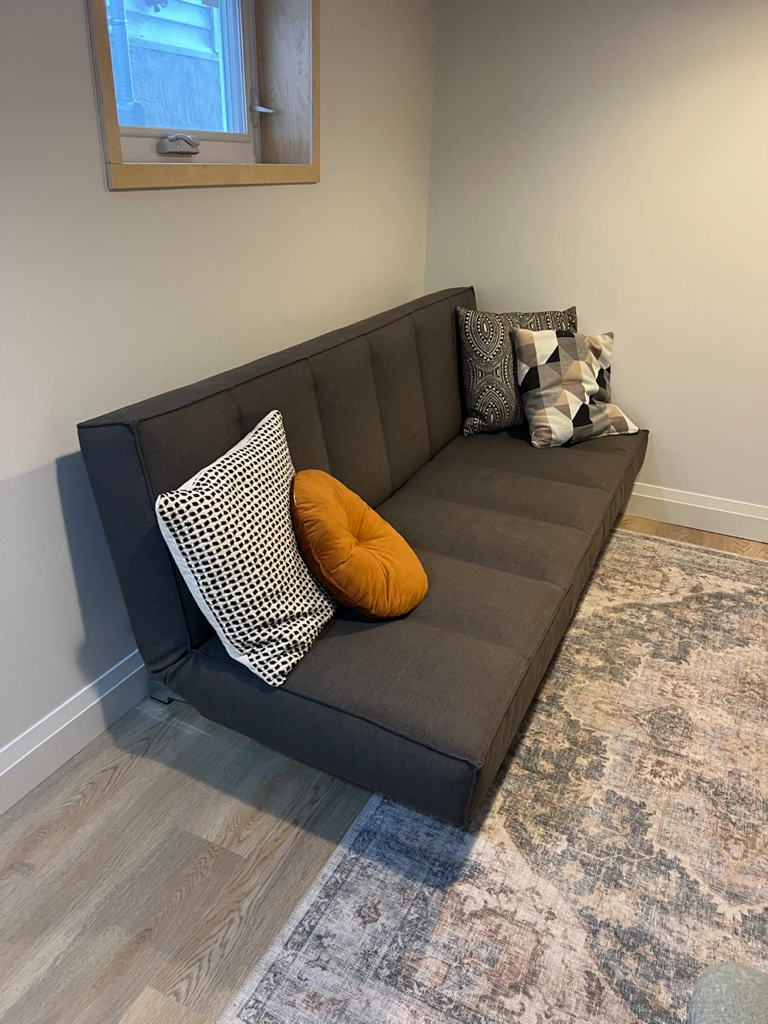 Modern CB2 Flex futon couch. Double size sleeper. - photo 2