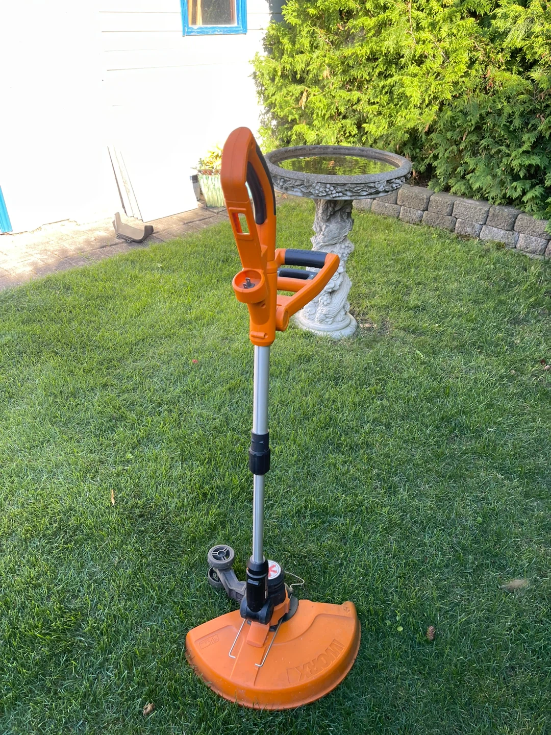 WORX Electric String Trimmer/Edger - photo 3
