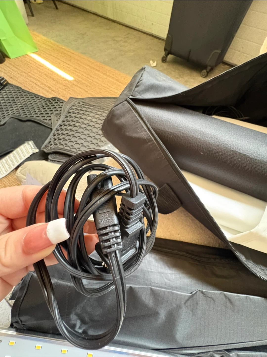 Neewer LED Light Panel with Bag and Accessories - photo 4