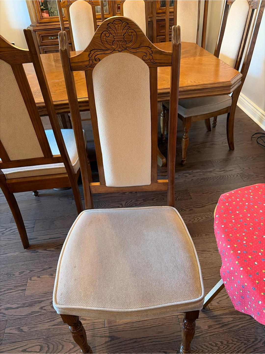 Oak Dining Table & 6 Chairs - photo 2