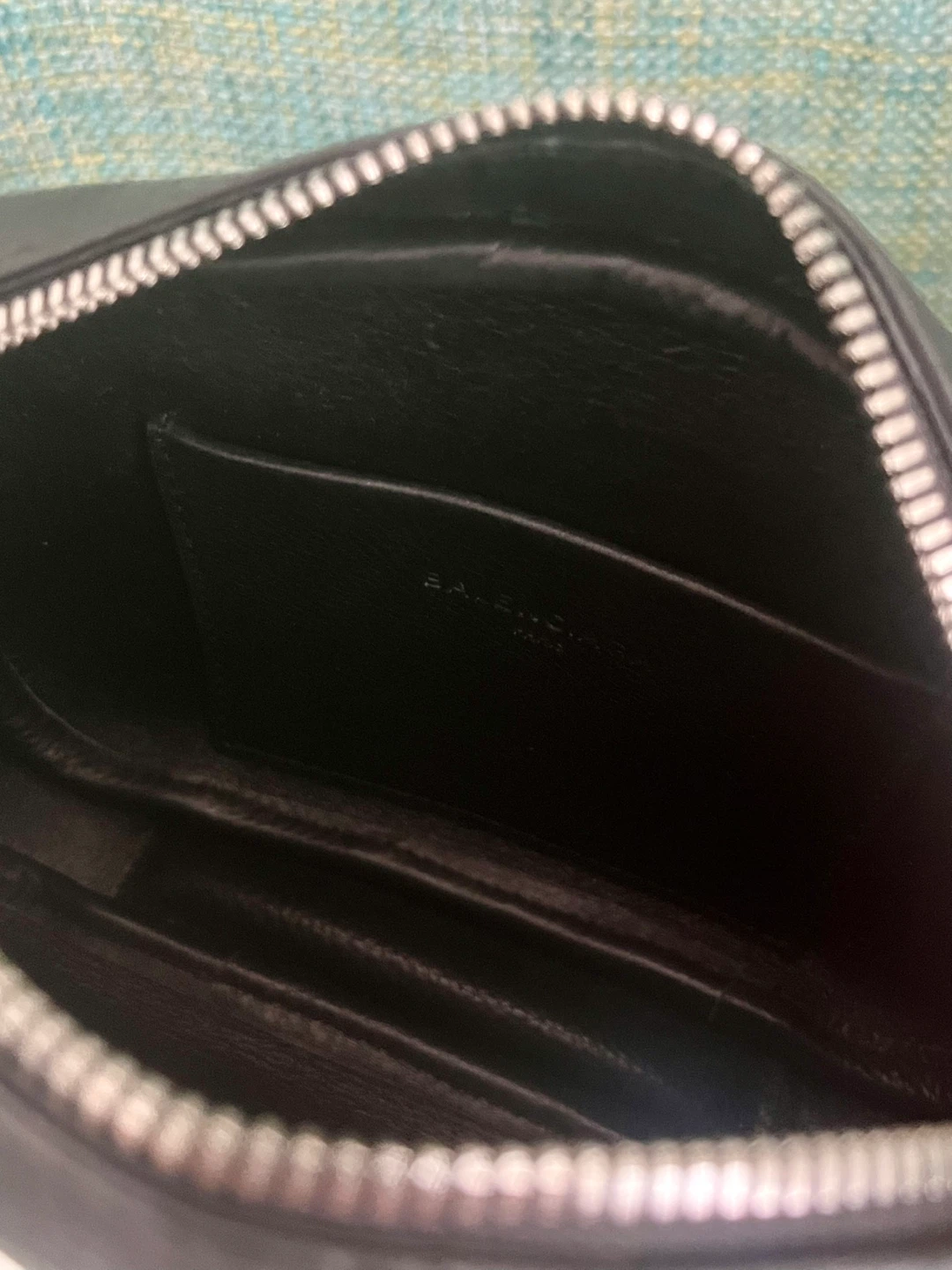 Balenciaga camera bag - photo 3