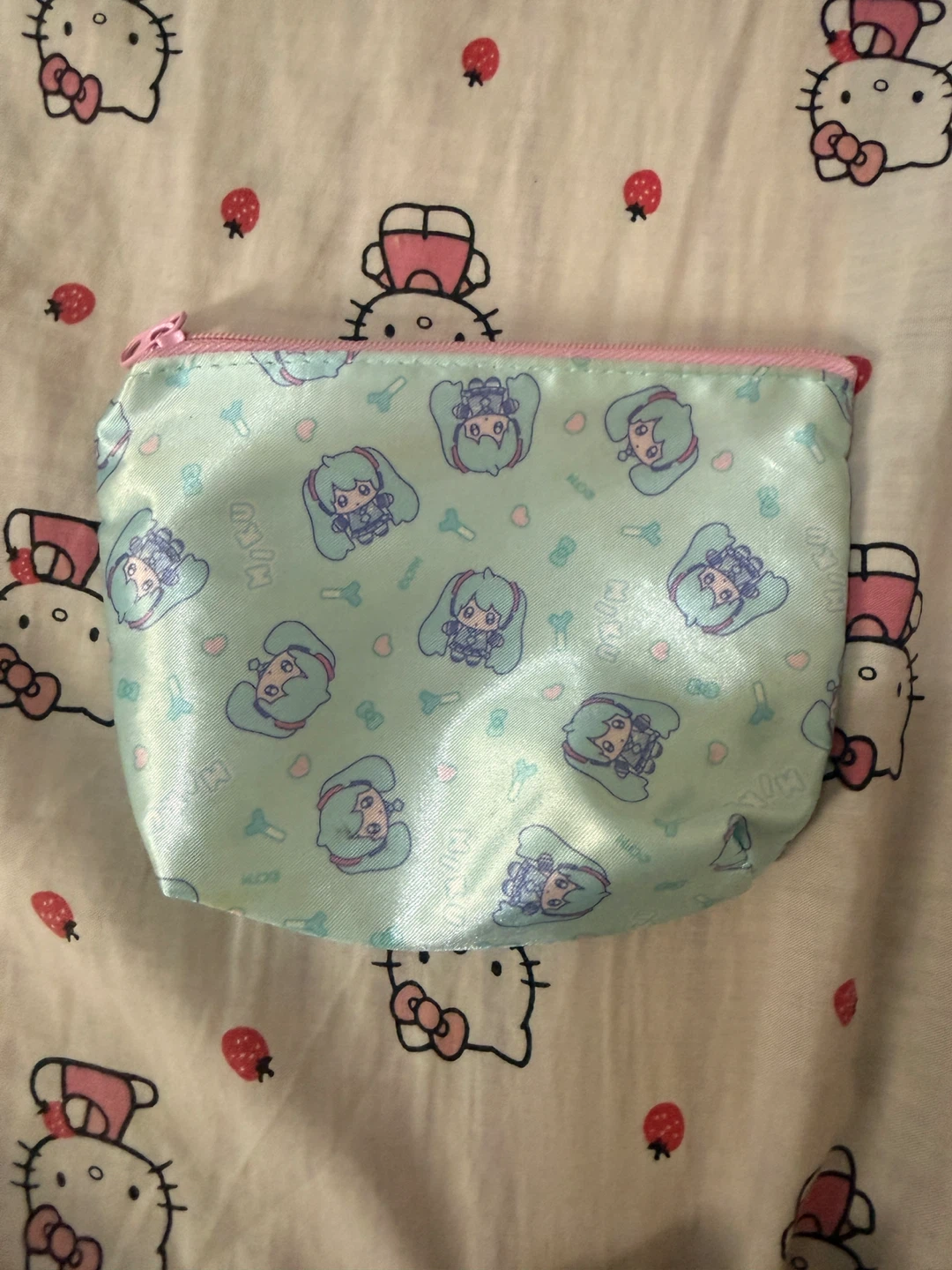 Chibi Miku Hatsune Mini Pouch
