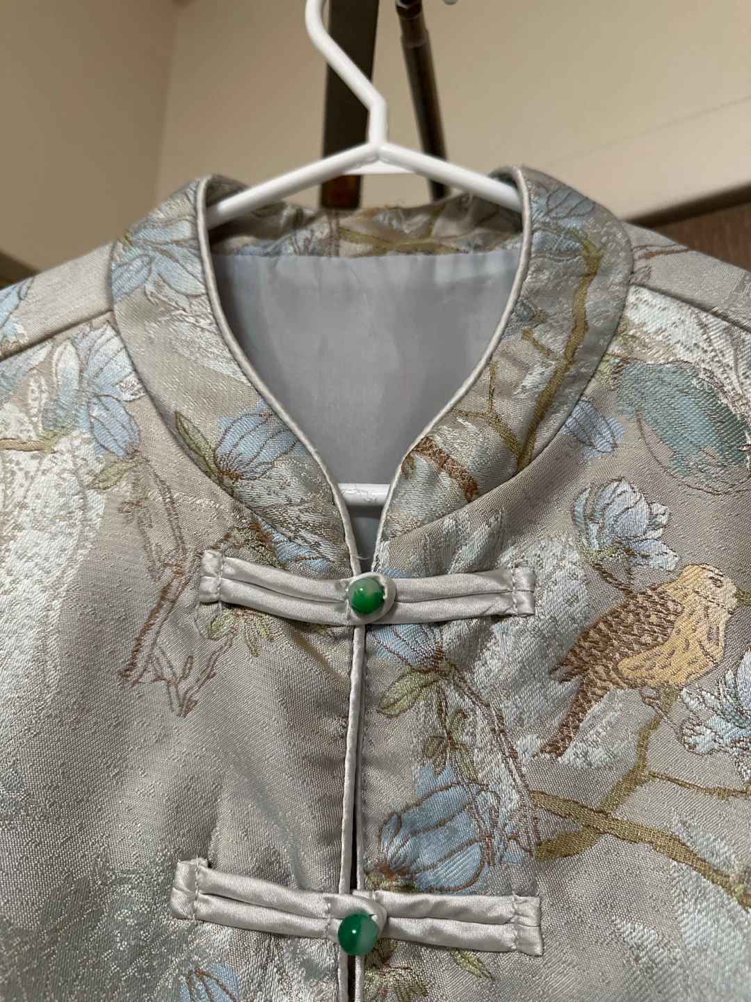 Asian Style Vest with Bird and Flower Pattern - photo 4