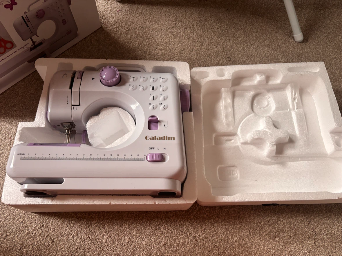 Galadim mini multifunctional household sewing machine - photo 2