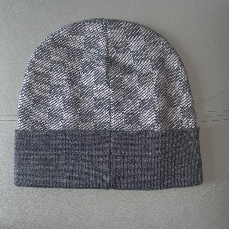 Louis Vuitton Beanie - Gray Monogram Knit - photo 2