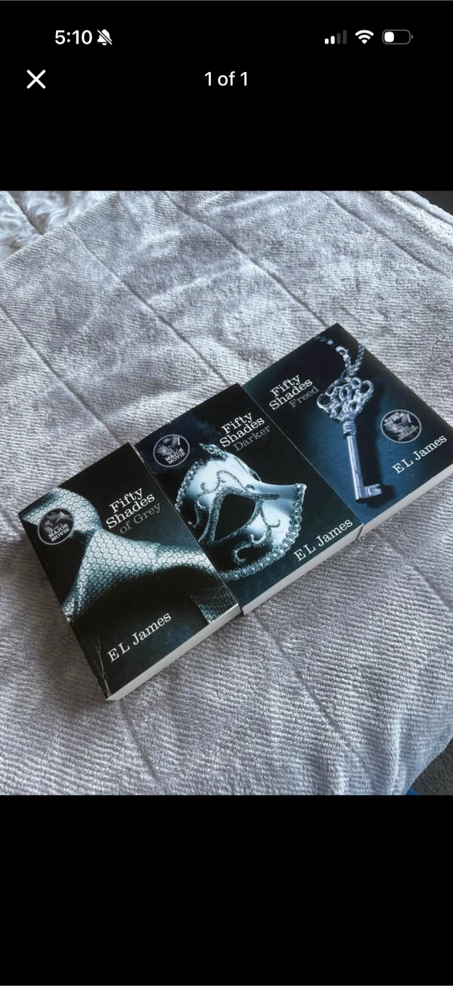 Fifty Shades of Grey, Darker, Freed Books by E.L. James