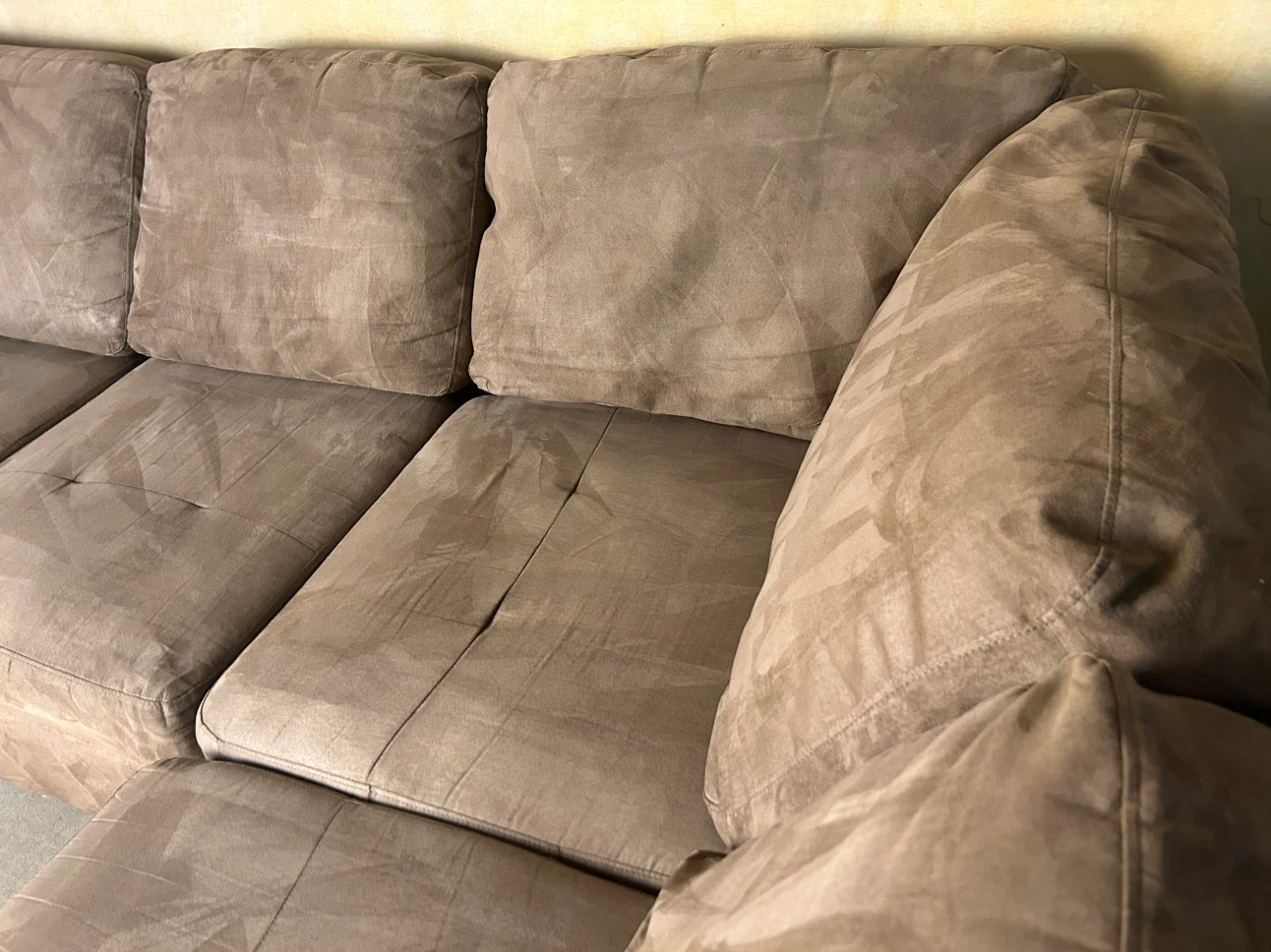 DELIVERY AVAILABLE! MICROFIBER SECTIONAL SOFA FOR $400! - photo 5