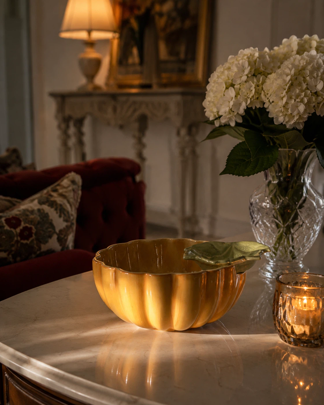Ceramic Pumpkin Bowl with Leaf Lid