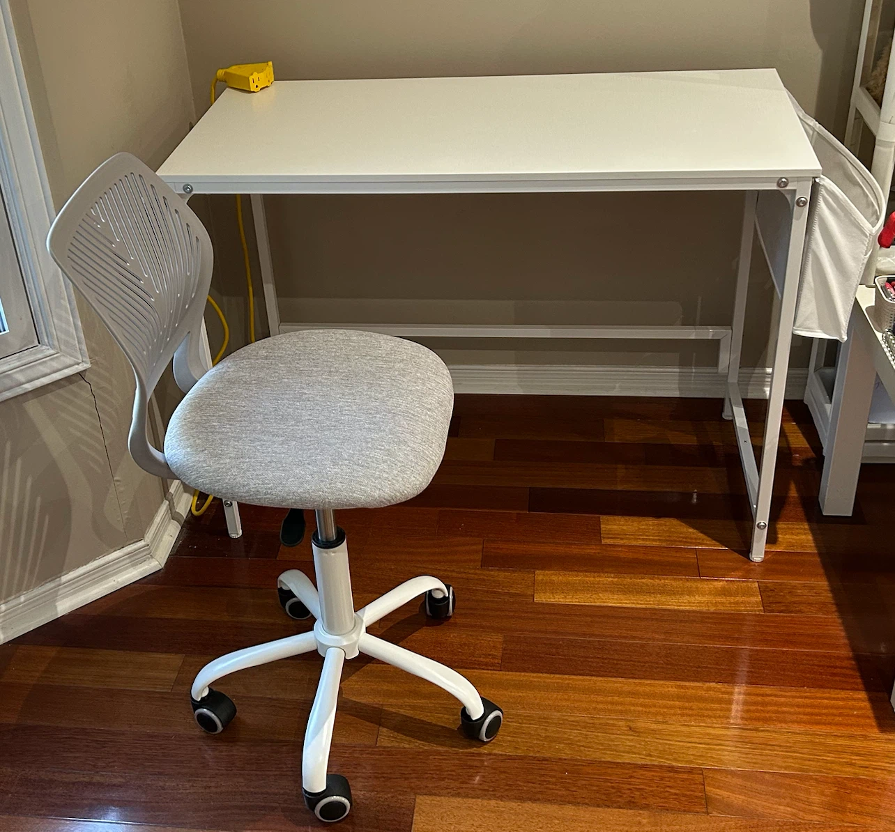 Desk & chair