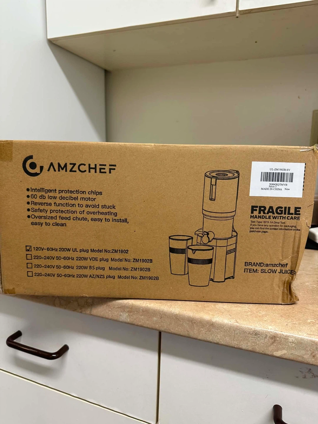Brand New AMZCHEF Slow Juicer - photo 3
