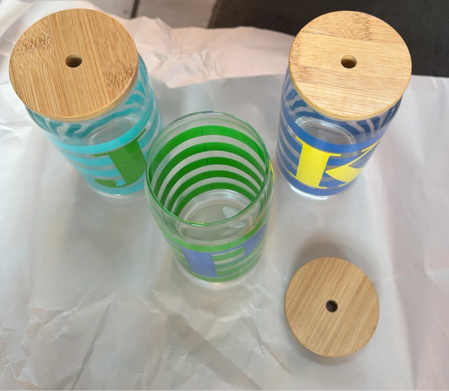 Set of 3 Glass Tumblers with Bamboo Lids - photo 2