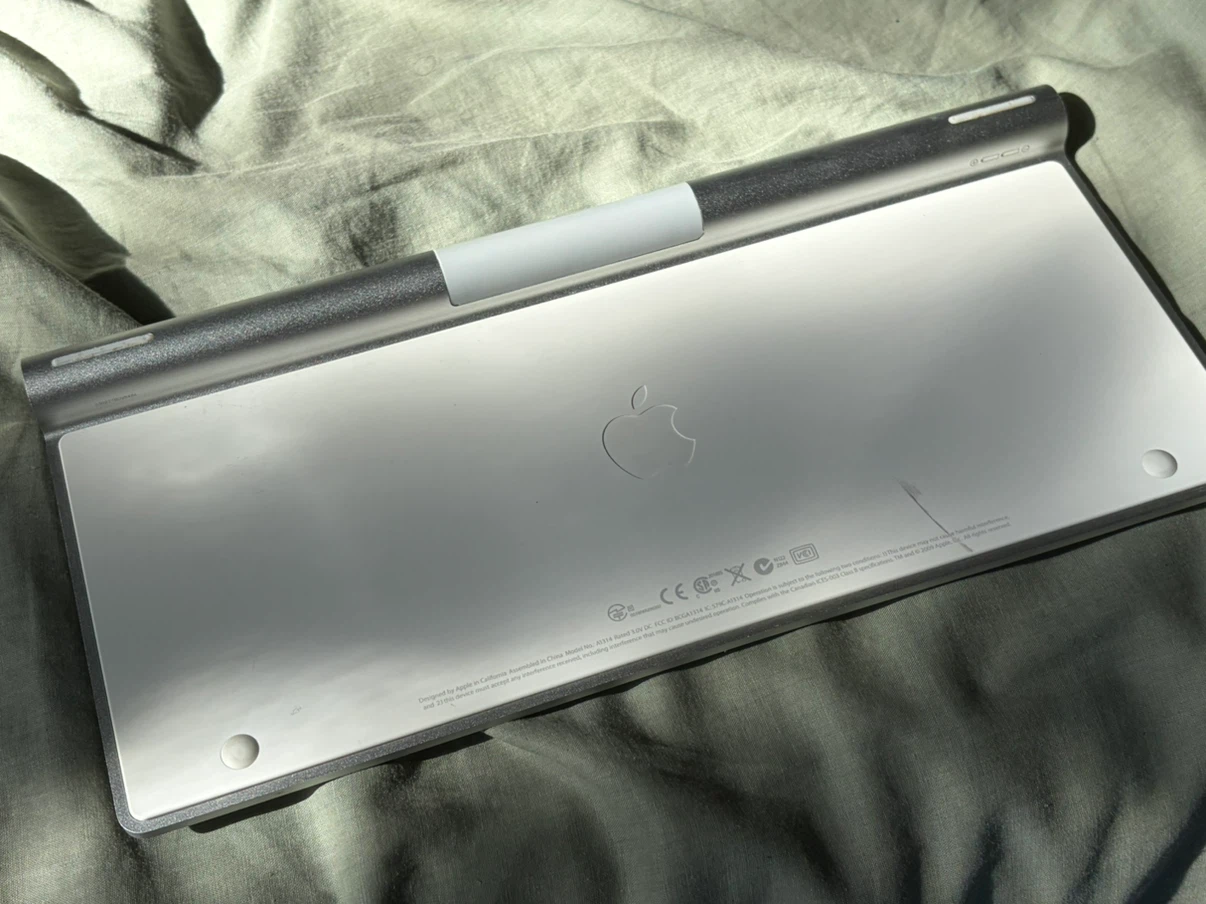 Apple Wireless Keyboard - photo 2