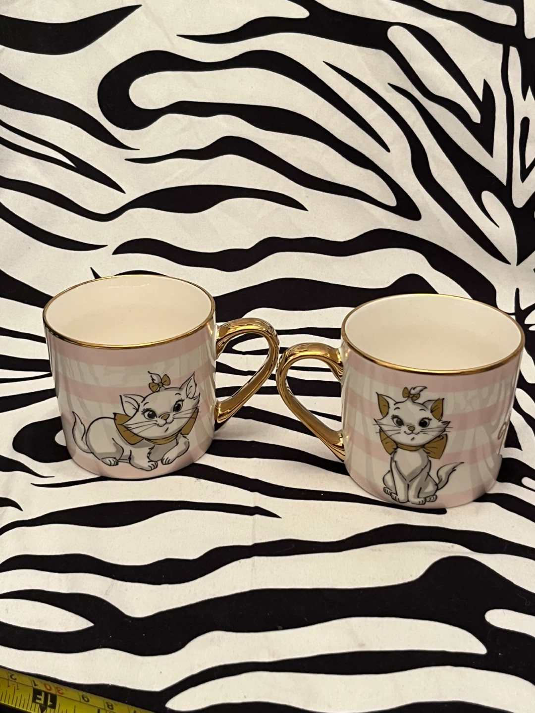 🩷 Set of 2 Disney Marie "Love You So Much" Mugs 🩷
