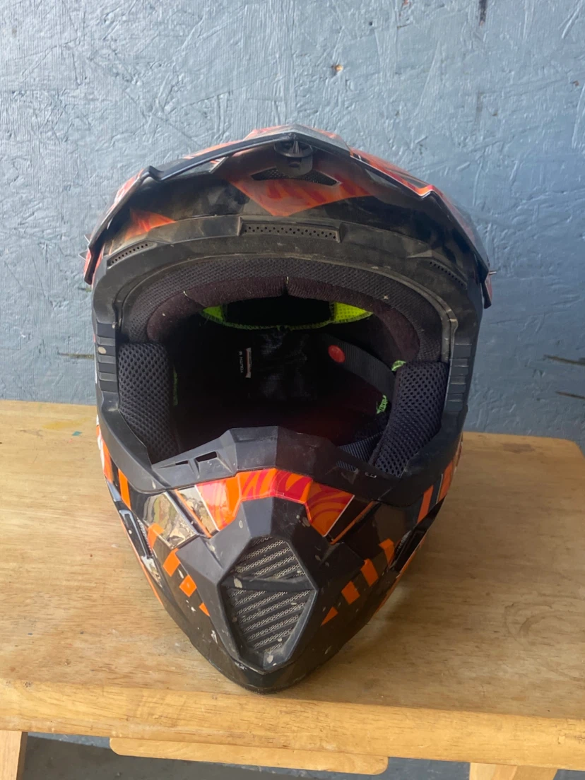 Kids Dirt Bike Helmet - photo 2