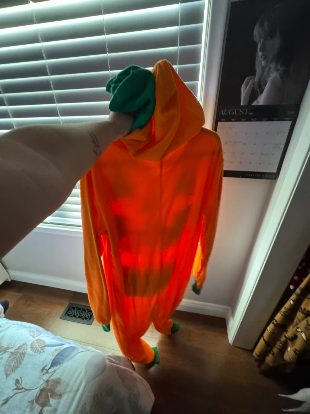 Funzie Onesie Pumpkin Costume L/XL - photo 5
