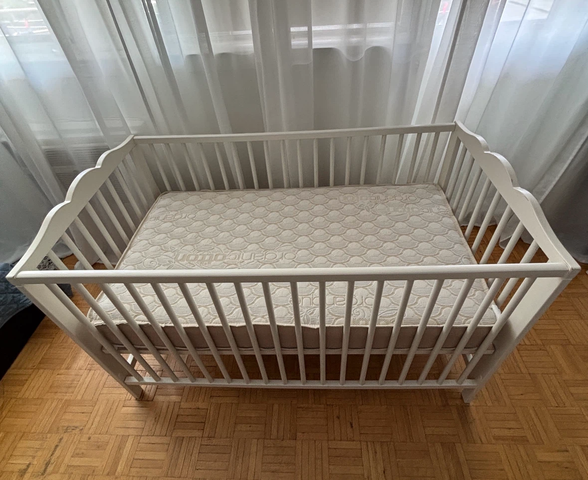 IKEA HENSVIK Crib with Mattress - photo 5