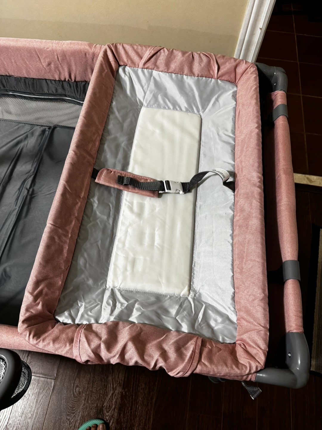 Baby Playpen with Bassinet Attachment - photo 3
