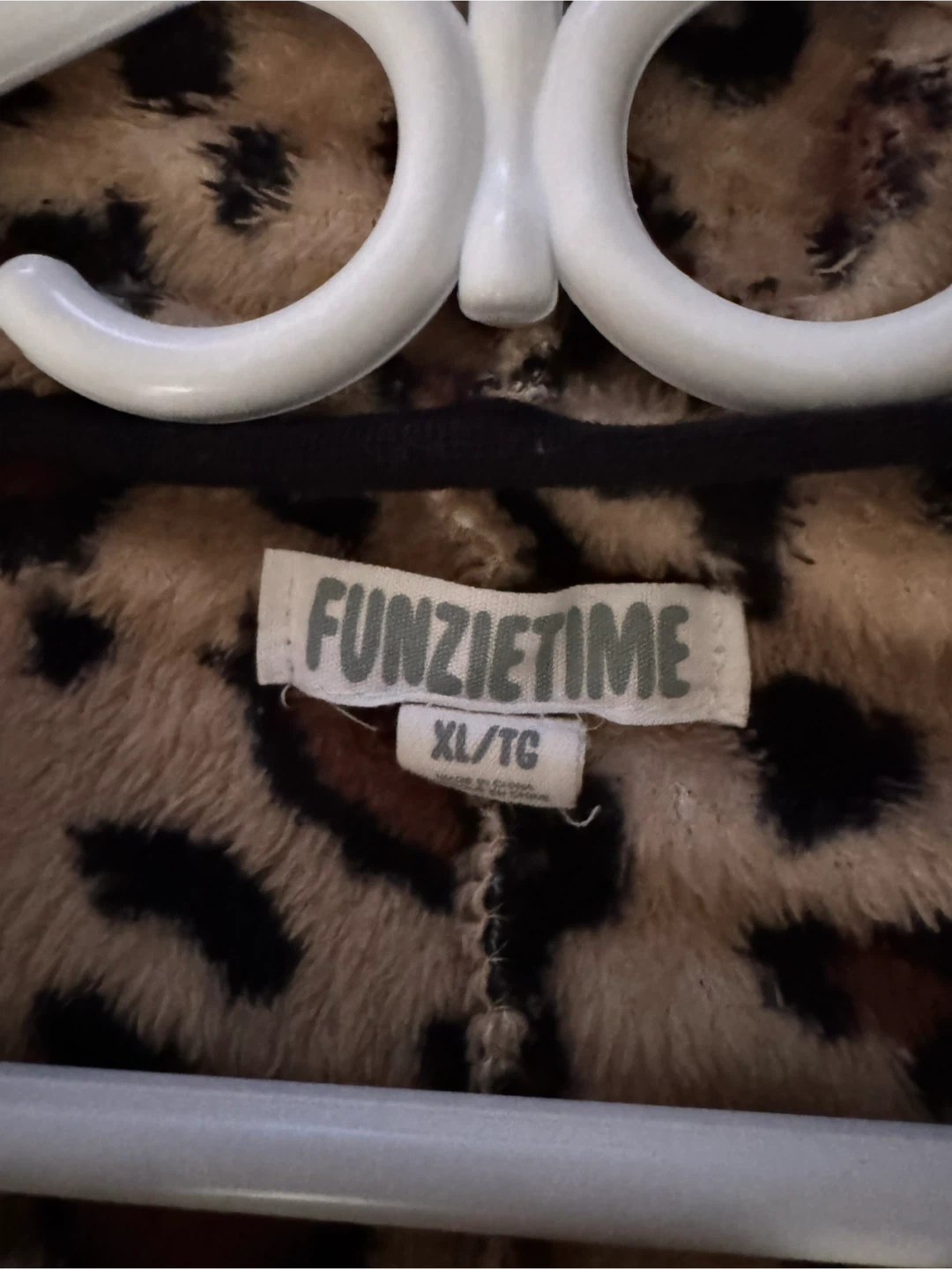 Funzietime Leopard Fleece Onesie Pajamas - photo 3