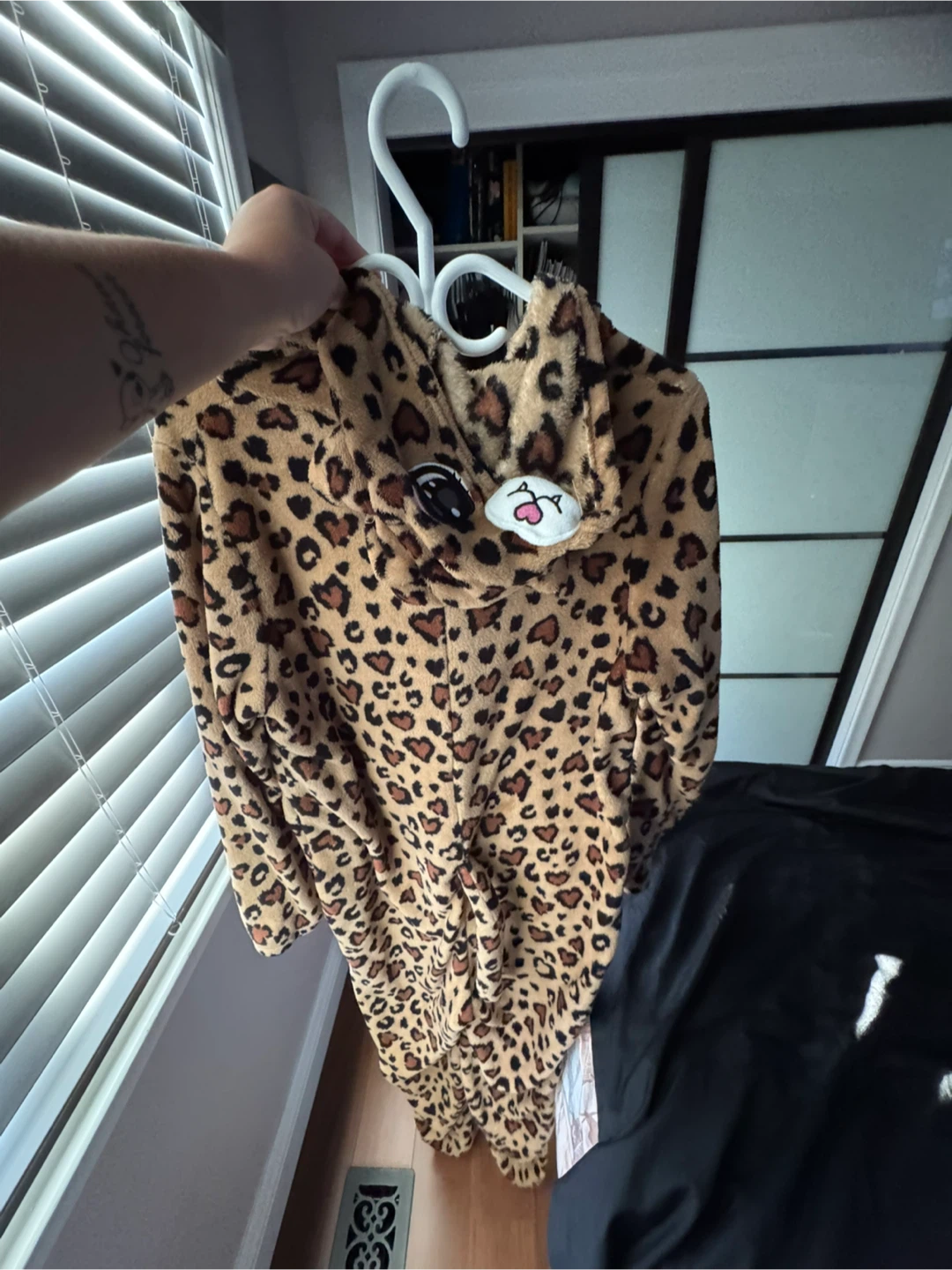 Funzietime Leopard Fleece Onesie Pajamas - photo 4
