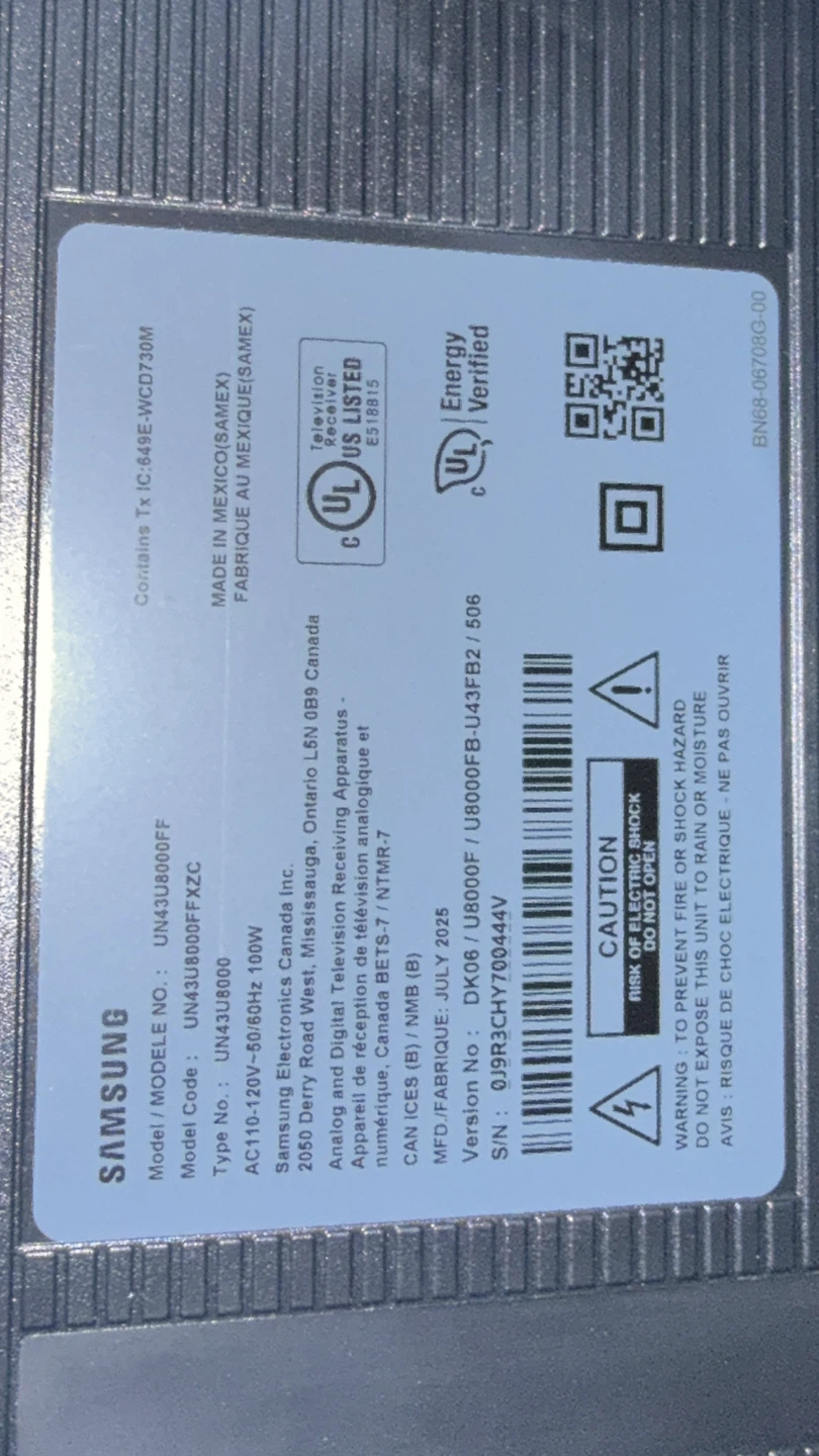 Samsung 43inch" 4K Smart TV UN43AU8000FXZC - photo 2