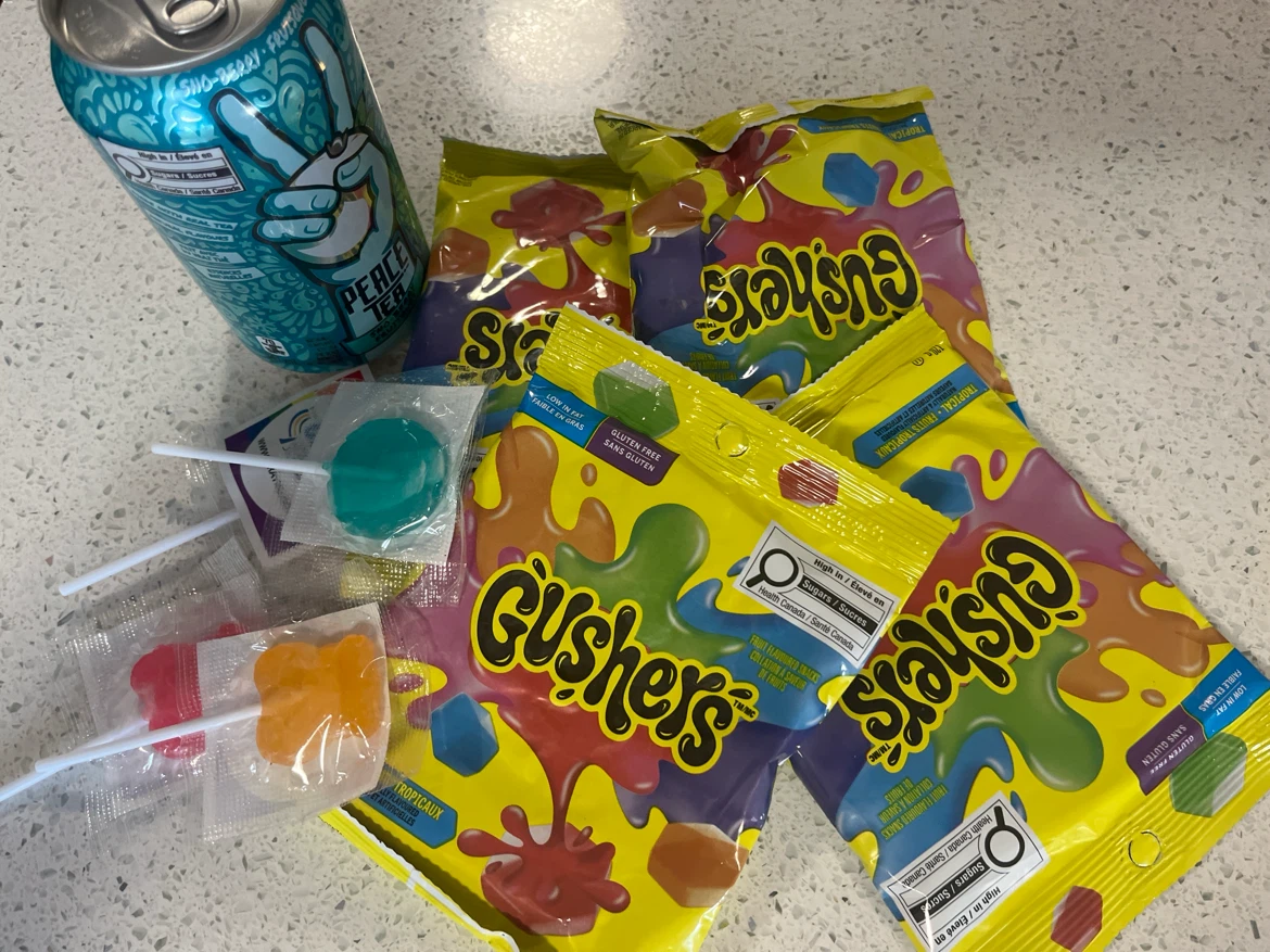 Gushers Fruit Flavoured Snacks & Peace Tea