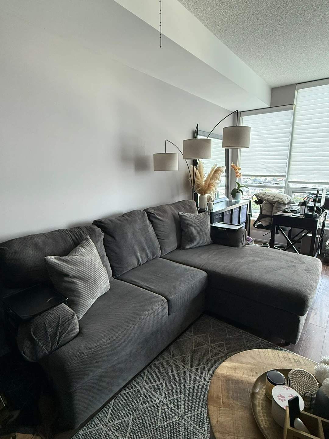 2-piece Sectional with right facing chaise - photo 5